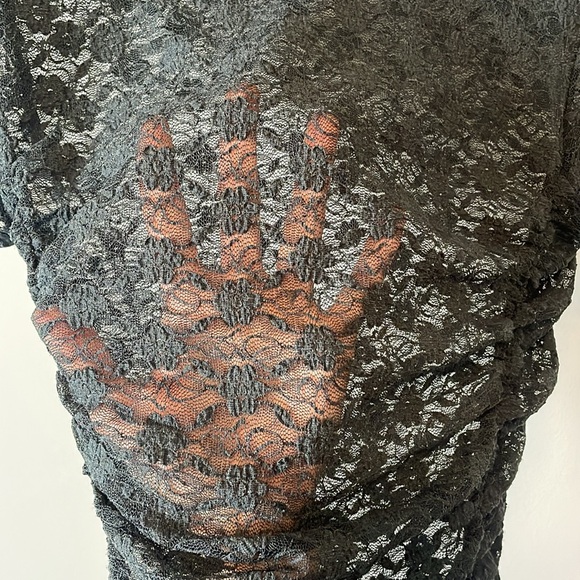Grey, lace, sheer t-shirt with rouching along each side. Slim fit. - Picture 3 of 3